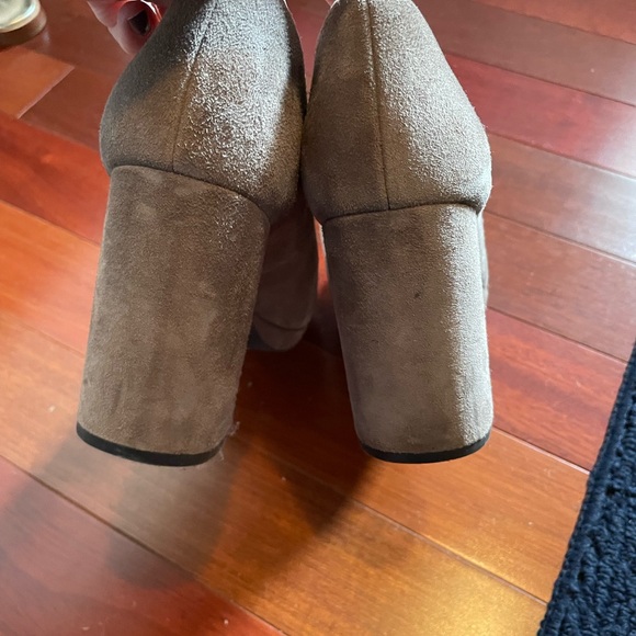 Cole Haan Suede Gray Heels - Picture 2 of 3